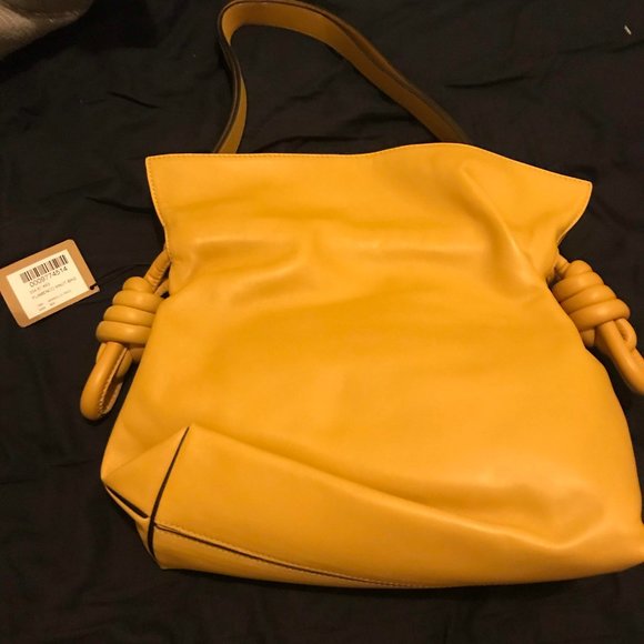 LOEWE Flamenco knot small sheepskin bag - Picture 2 of 7